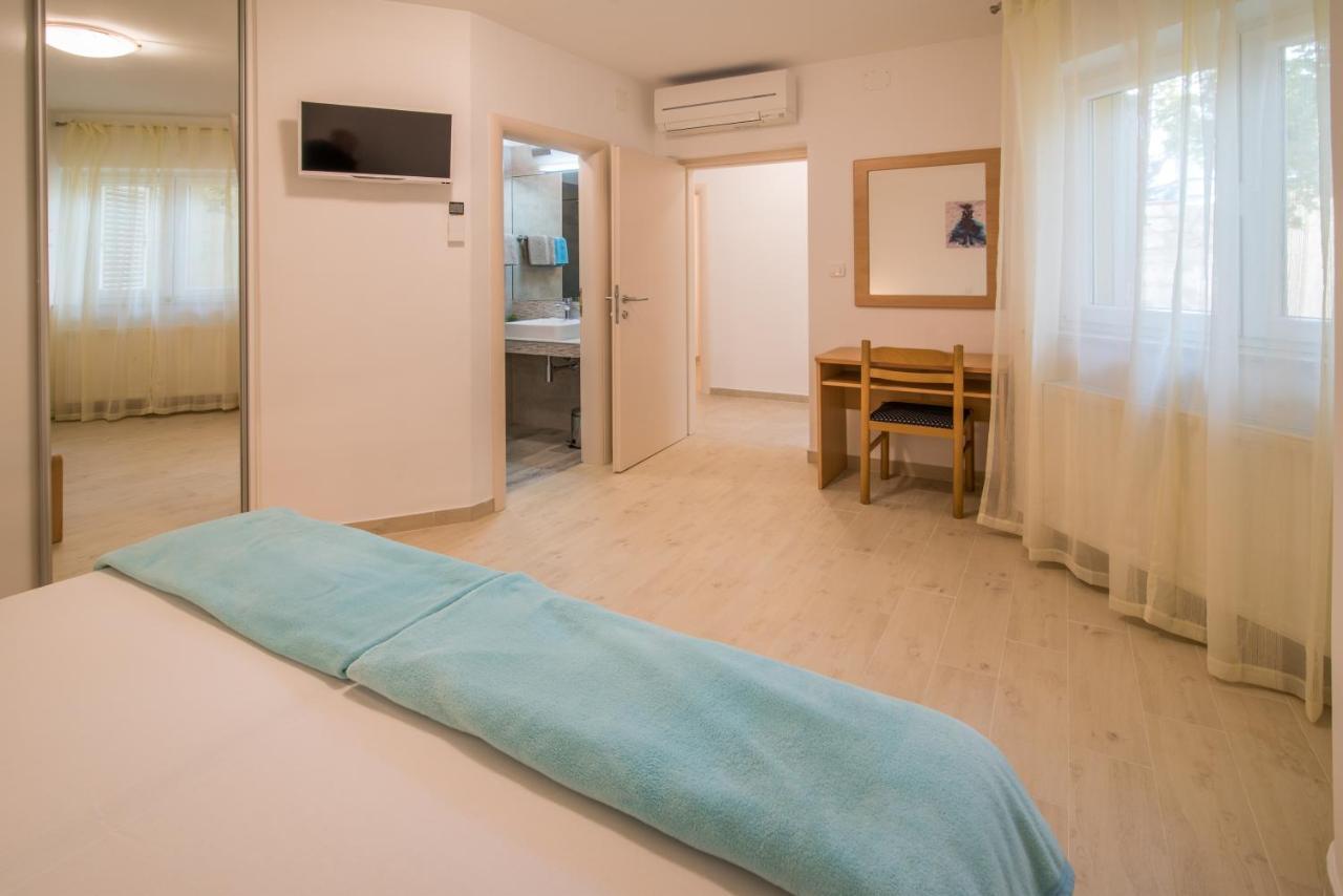 Apartments Bogdanic Krk I 크르크 외부 사진